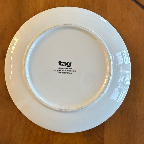 tag Christmas Holiday plates (set of 2) moose and polar bear 6” each across - Picture 3 of 6